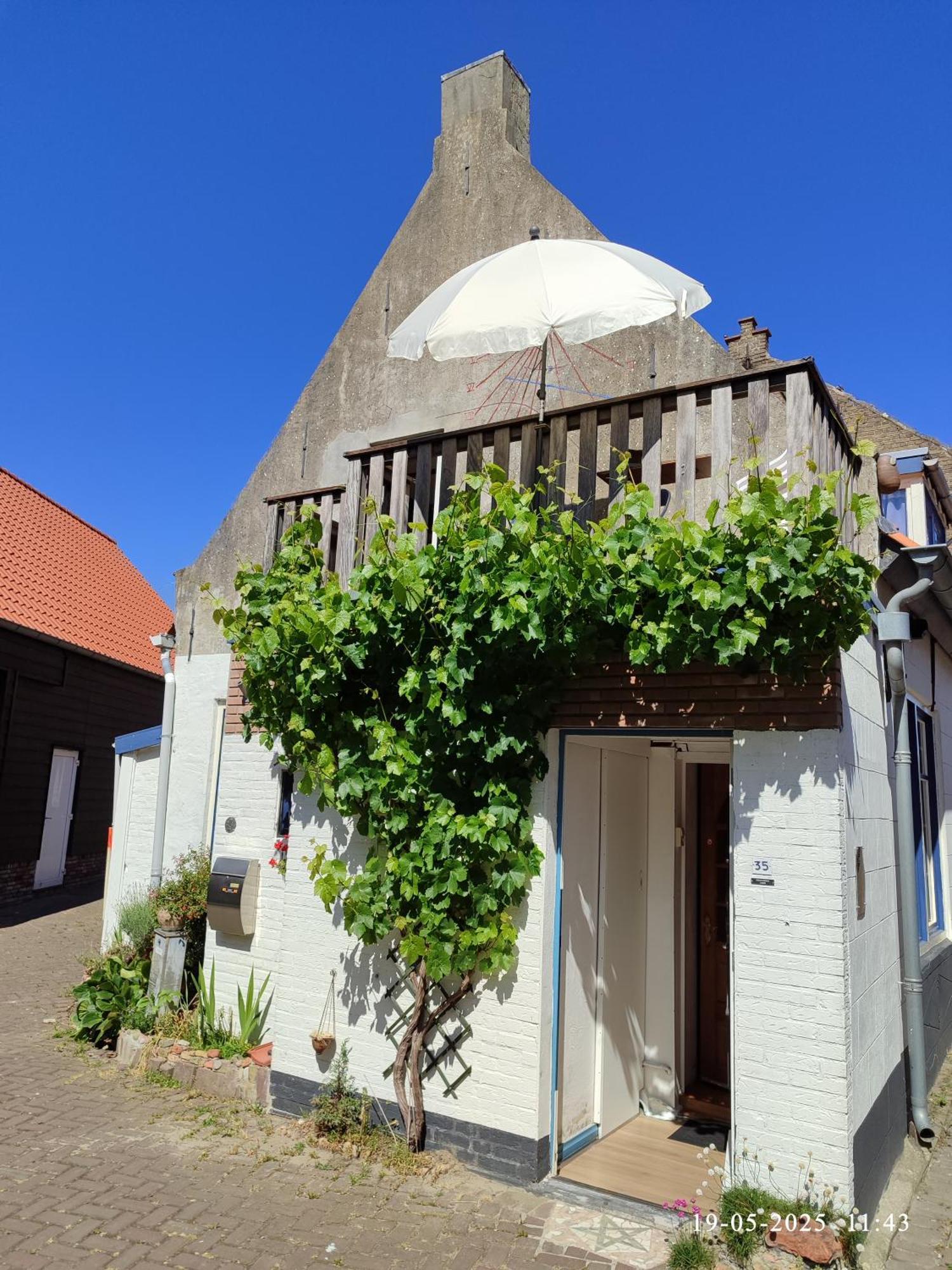 Villa The Cosy Little House With The Sundial Stavenisse Exterior foto